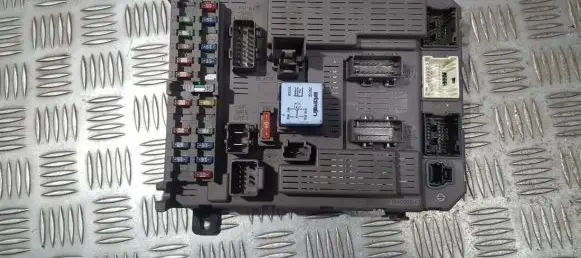 Citroen C5 Fuse box set 9647448280 9637466180