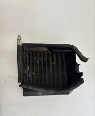 Jaguar F-Pace Coolant radiator HK838D048AB HK8M8C464AB 2751780