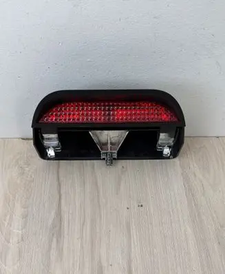 Dacia Duster Third/center stoplight 265900027R 03434000A
