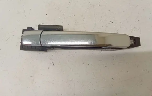 Rear door exterior handle