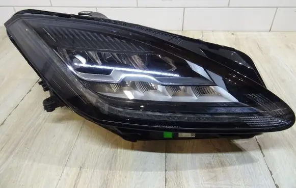 Jaguar F-Pace Headlight/headlamp J9C313W029ED