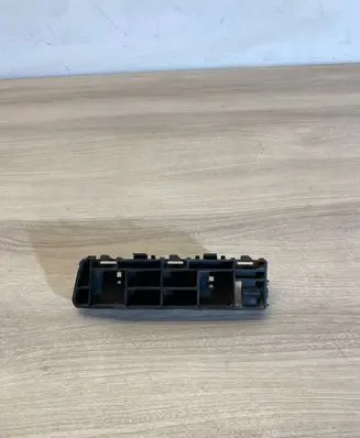 Honda Accord Front bumper mounting bracket 71198tl0g000