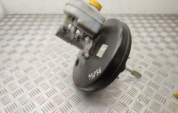 Iveco Daily 6th gen Brake booster 504269884