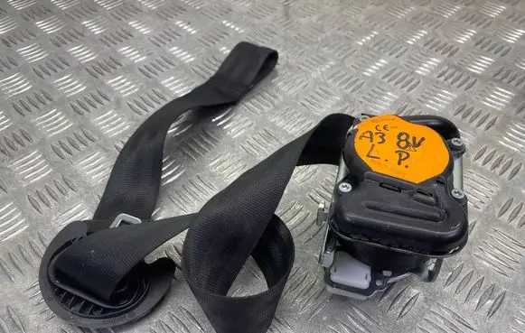 Audi A3 S3 8V Front seatbelt 3066322 0589P1000220