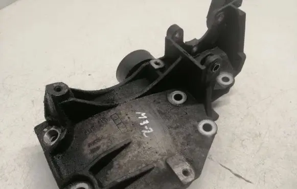 Generator/alternator bracket