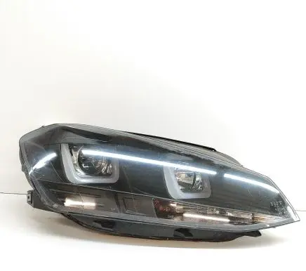 Volkswagen Golf VII Headlight/headlamp