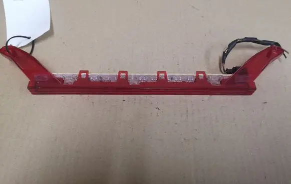 BMW 1 E81 E87 Third/center stoplight 00895700 63256924673