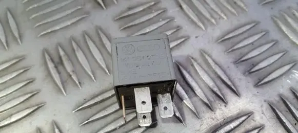 Audi A2 Other relay 141951253B V23134-B52-X227