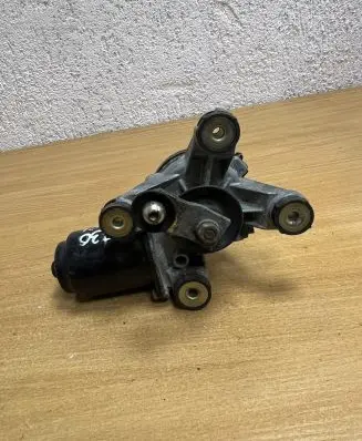 Nissan Patrol Y60 Wiper motor D9730