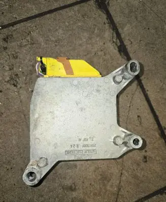 Opel Vivaro Airbag control unit/module 8200112746 91167362 550790700