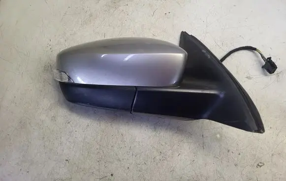 Seat Toledo IV (NH) Front door electric wing mirror 5JA857408K