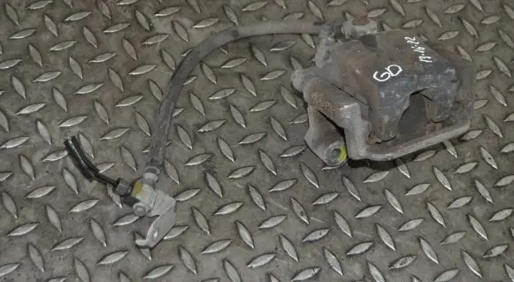 Chrysler 300C Rear brake caliper