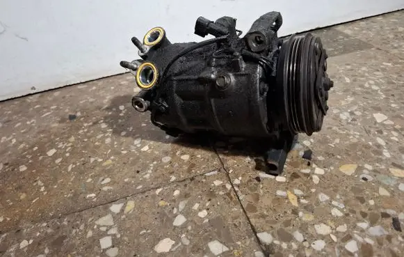 Volvo S60 Air conditioning (A/C) compressor (pump) 31315453
