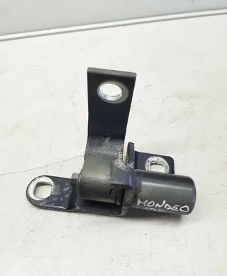 Ford Mondeo MK IV Front door lower hinge AC46575