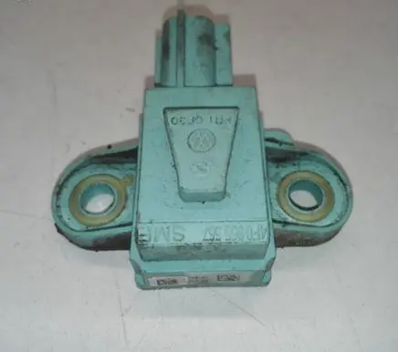 Audi A6 S6 C6 4F Airbag deployment crash/impact sensor 4F0955557