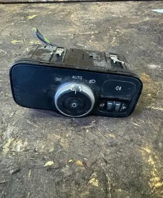 Mercedes-Benz Sprinter W907 W910 Light switch A9079053302