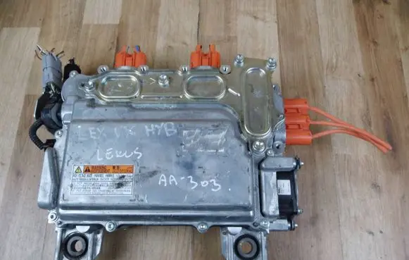 Toyota Yaris Cross Voltage converter inverter G92B0K0010