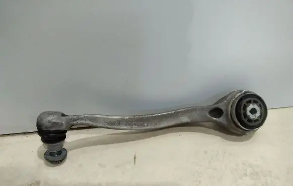 Mercedes-Benz C W205 Front lower control arm/wishbone 20505