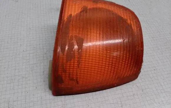Audi 100 S4 C4 Front indicator light 42667R6