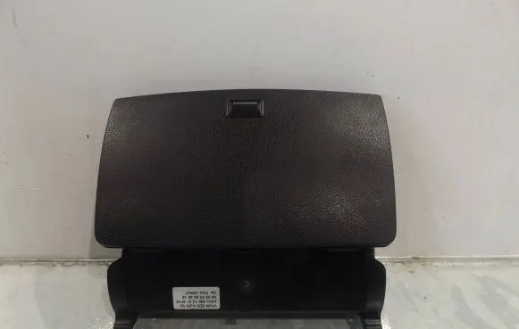 Mercedes-Benz C AMG W204 Screen/display/small screen A2048204297