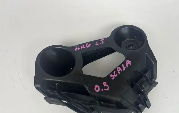 Skoda Scala Rear bumper mounting bracket 657807393A