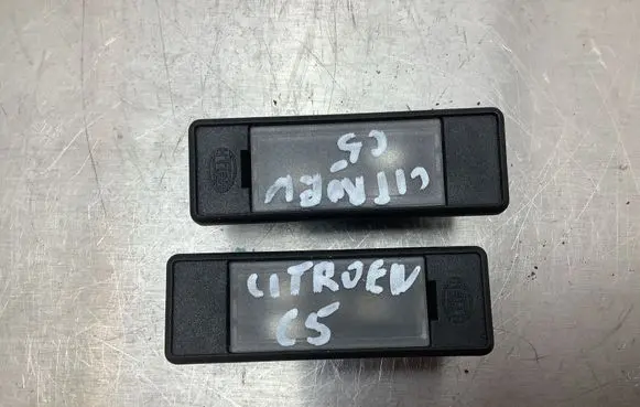 Citroen C5 Number plate light 153012