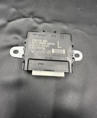 Lexus RX 450H Wing mirror control module 8943048090 615232000 5162