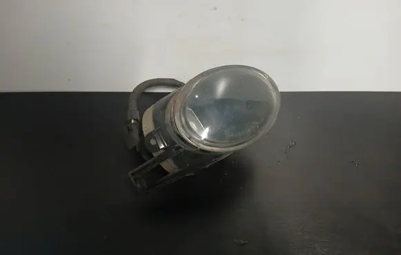 Volkswagen PASSAT B6 Front fog light 7700267127