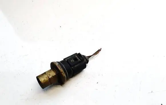 Skoda Octavia Mk2 (1Z) Air conditioning (A/C) pressure sensor 1K0959126B