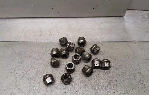 Honda Civic Nuts/bolts 
