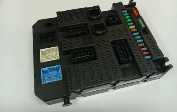 Peugeot 807 Comfort/convenience module 9659285580