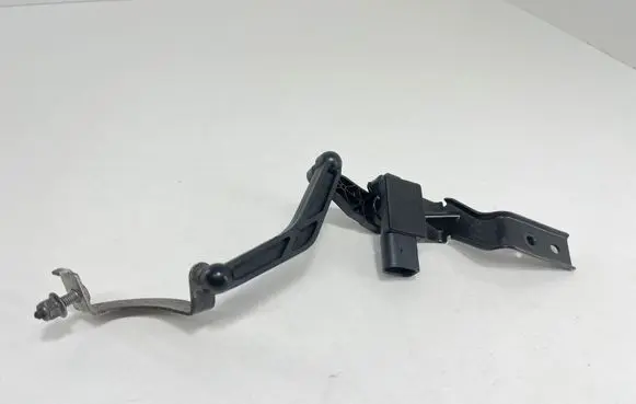 Volkswagen Golf VIII Headlight/headlamp level sensor 5WA907127