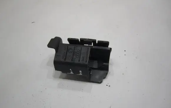 Audi TT TTS Mk2 Front door interior handle 8J1837349