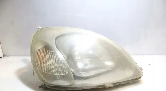 Toyota Yaris Headlight/headlamp