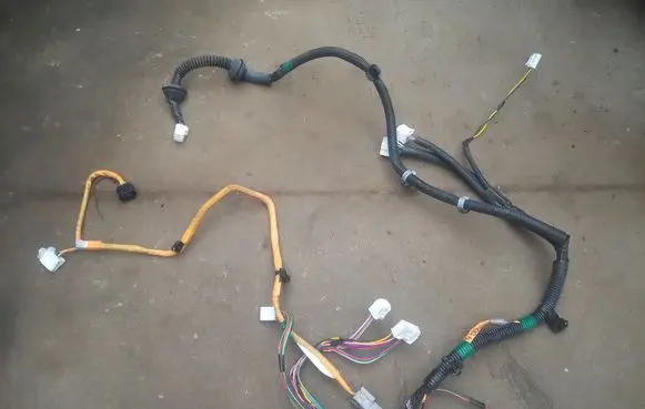 Lexus GS 300 350 430 450H Rear door wiring loom