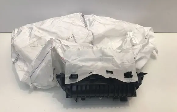 Citroen C4 III e-C4 Passenger airbag 9831018680 647799600D