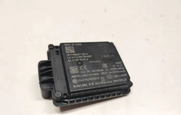 Tesla Model 3 Distronic sensor radar 110864700D A2C76884106 A1Y22007004089