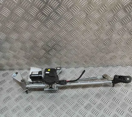Mercedes-Benz CLA C118 X118 Front wiper linkage and motor W204500 A1778205001