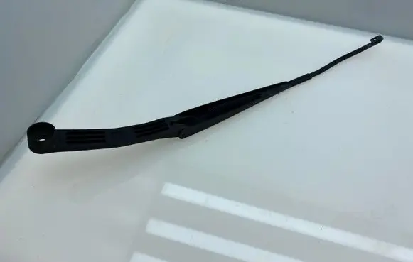 Subaru Forester SG Front wiper blade arm 86532SA