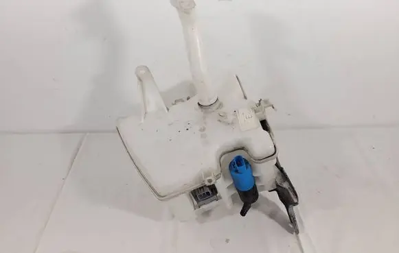 Toyota Corolla E140 E150 Windshield washer fluid reservoir/tank 001202