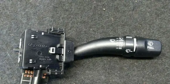 Hyundai Sonata Wiper control stalk 934203K001