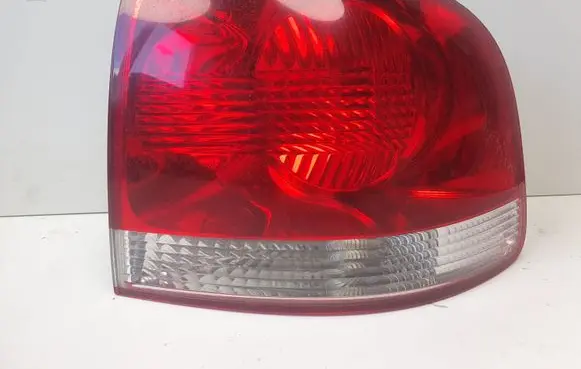 Volkswagen Touareg I Rear/tail lights 7L6945096K