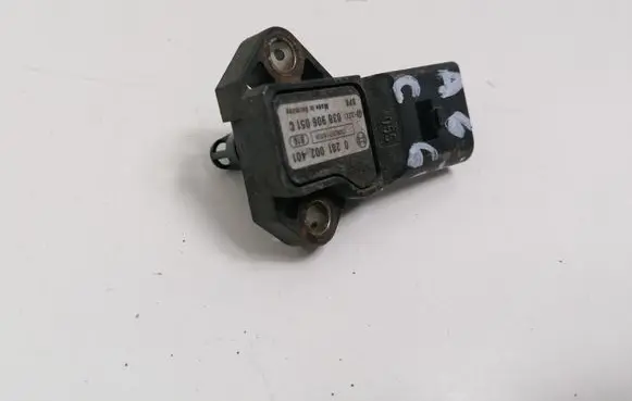 Audi A6 S6 C6 4F Air pressure sensor 0281002401 038906051C