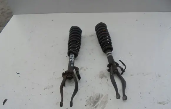 Front shock absorber with coil spring