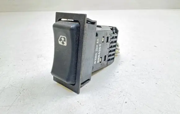 Ford Focus Electric window control switch 14529CB