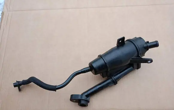 Opel Insignia A Oil breather separator 55575980