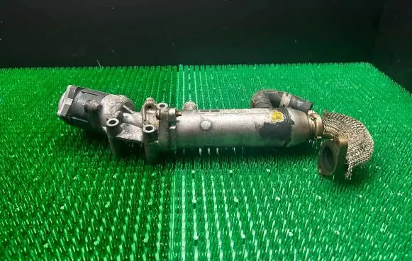 Peugeot 407 EGR valve 4R8Q9D475AC 4U329Y493AK