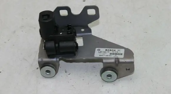 BMW 5 F10 F11 Tailgate window lock/catch/latch 1397020132