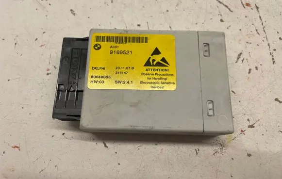 BMW 5 E60 E61 Central console control unit 9169521 314147 80049005