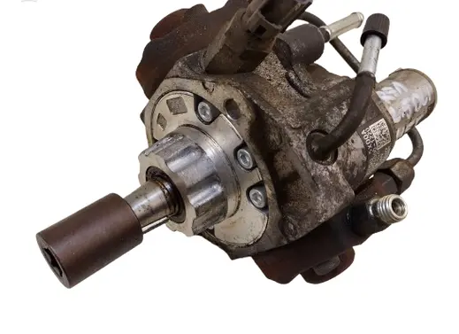 Nissan Pathfinder R51 Fuel injection high pressure pump 167005X00A
